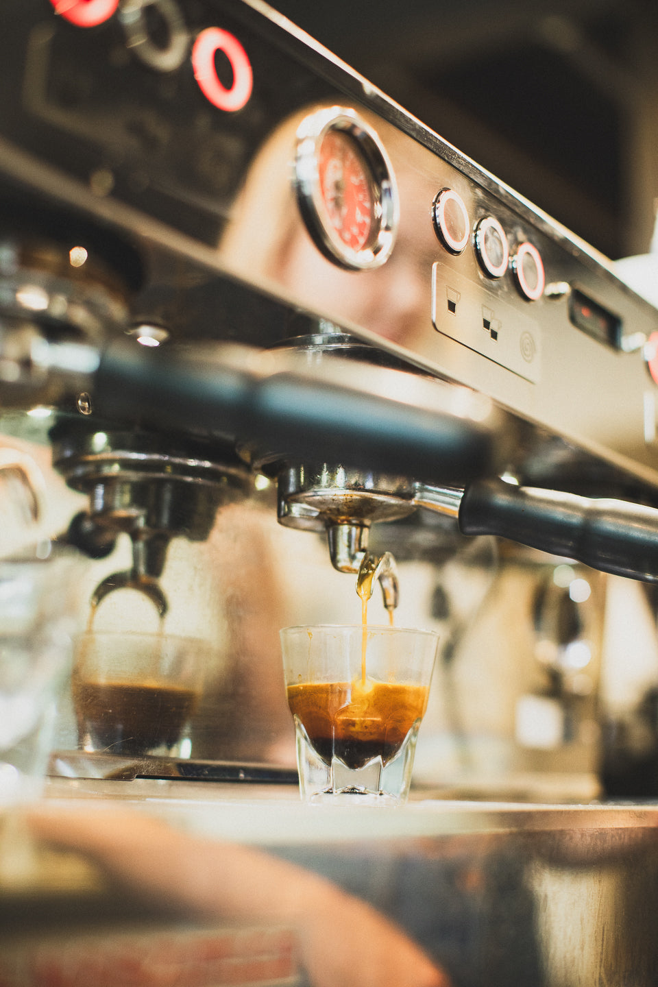 Elevating Espresso Excellence: Unveiling the Best Commercial Espresso –  Foster Coffee