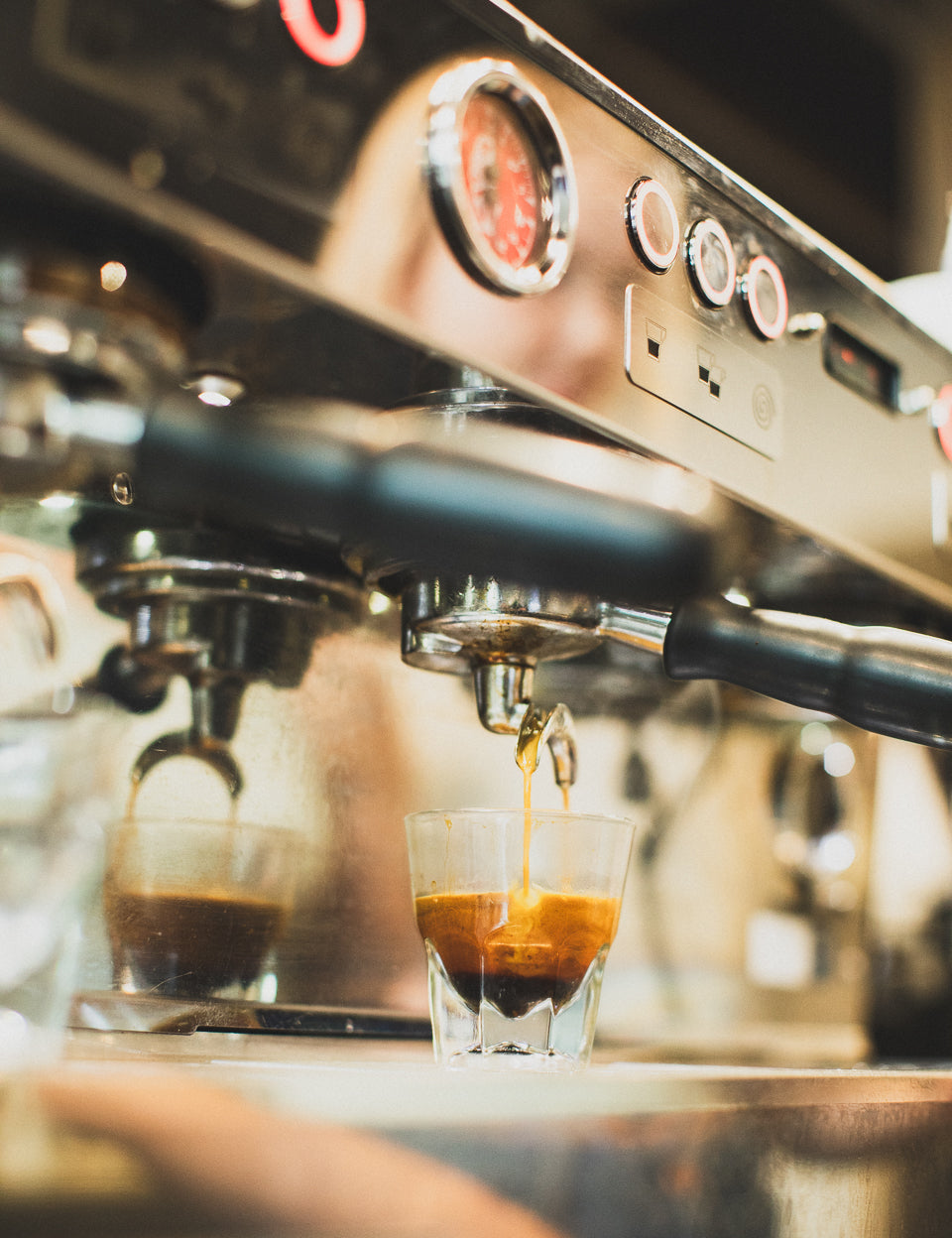Elevating Espresso Excellence: Unveiling the Best Commercial Espresso Machine Brands - Foster Coffee